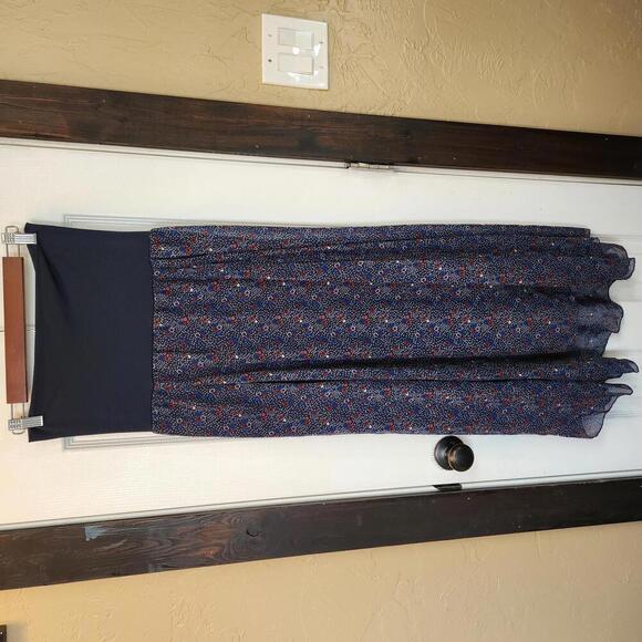 Willow & Clay Dresses & Skirts - Willow & Clay Women's Fold Over Navy Floral Maxi Skirt- Medium